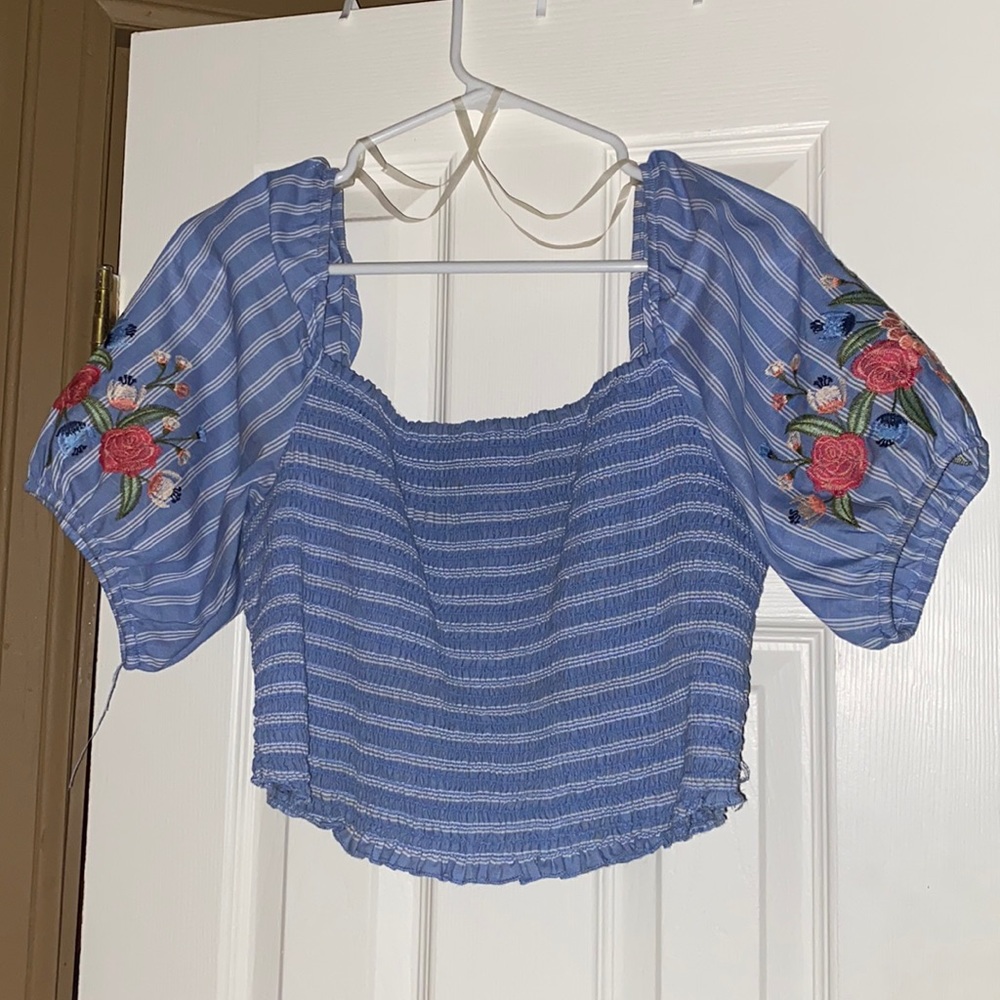 Blue blouse , puffy sleeves